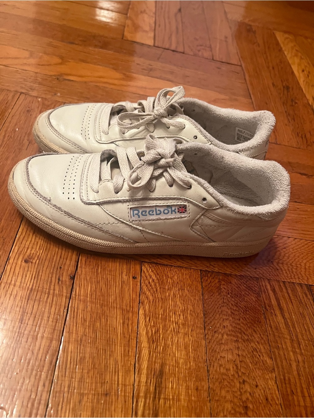 Reebok Kids Low-Top Sneakers in Off-White/Cream